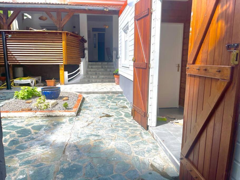 Maison Marouka Sur La Plage Du Diamant Le Diamant Eksteriør billede